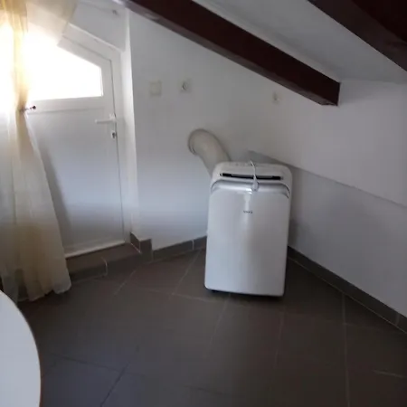 Sersic Apartment