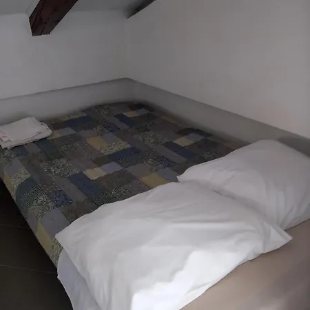 Apartment Sersic Baska (Krk)