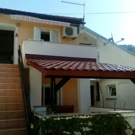 Apartment Sersic Baska (Krk)